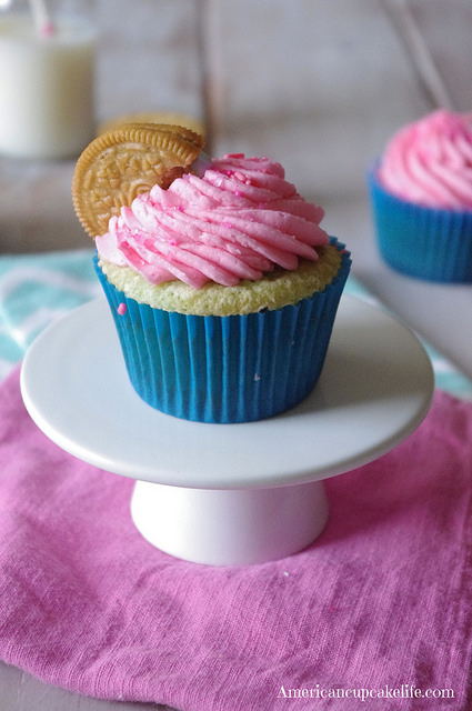 Cotton Candy Oreo Cupcakes